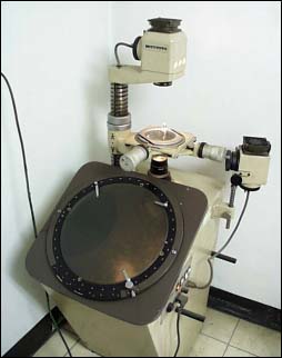 Optical Comparator